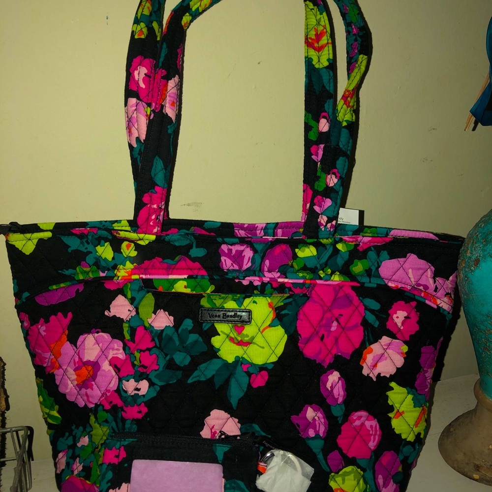 Vera Bradley Mandy shoulder bag with card holder